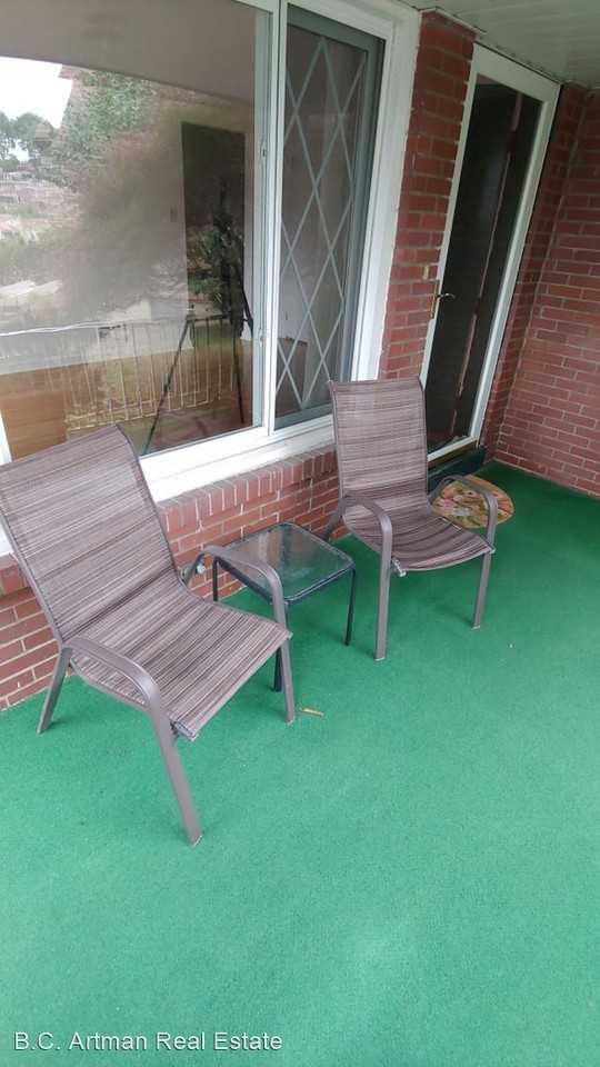 2440 Red Oak Dr - Photo 3 of 34