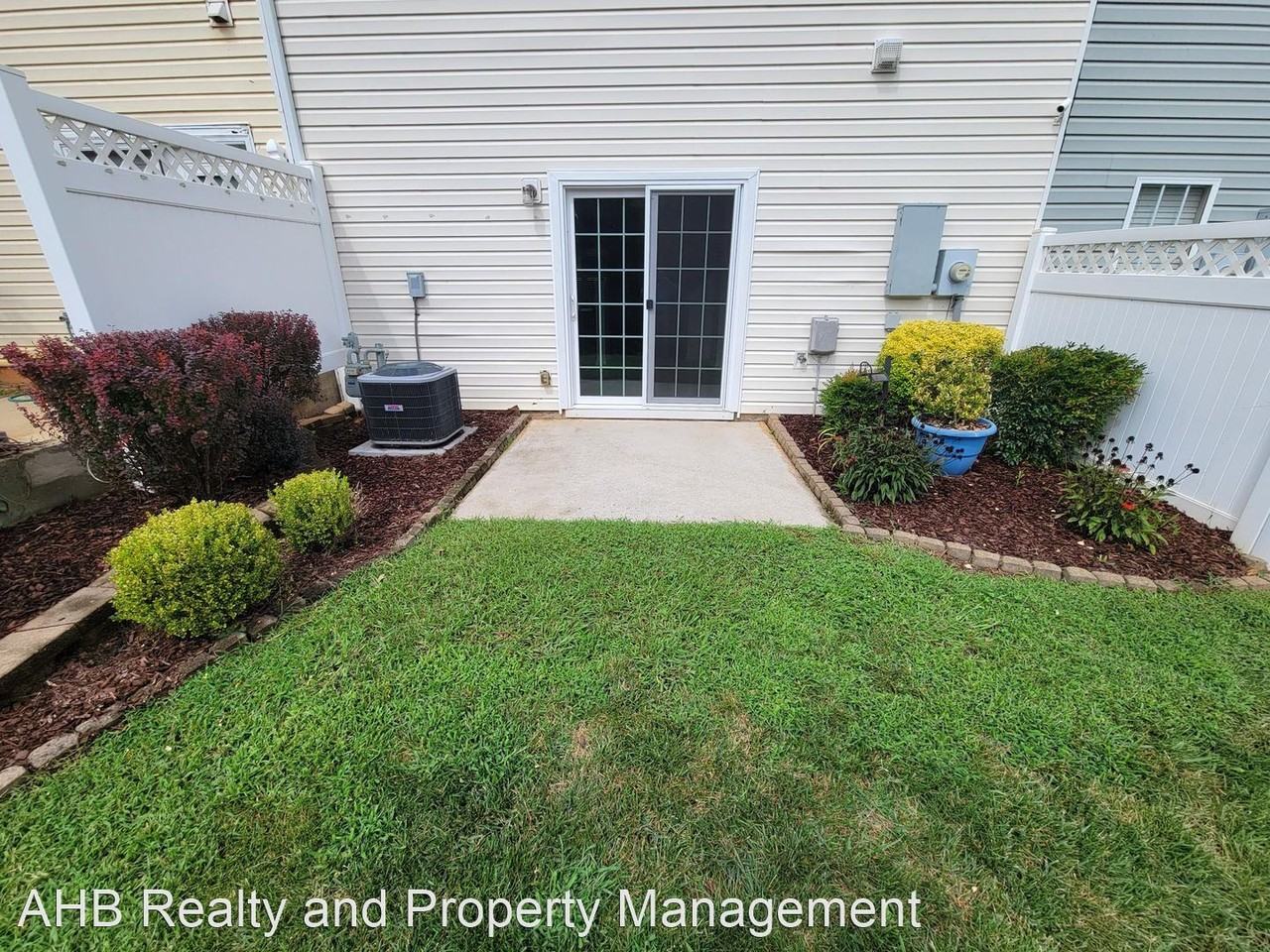 1204 Glory Vine Rd - Photo 3 of 19