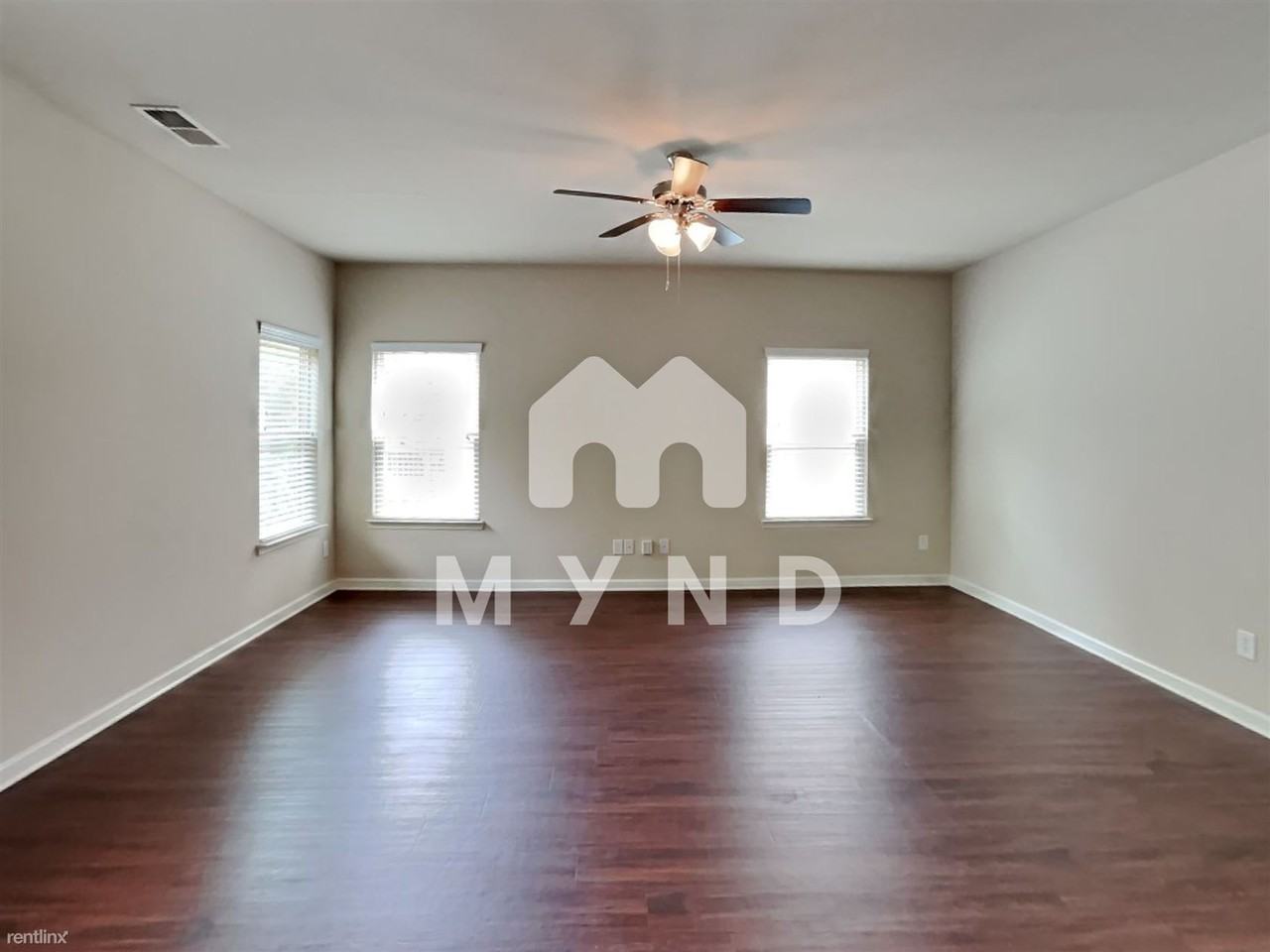 177 Parkview Place Dr - Photo 2 of 20