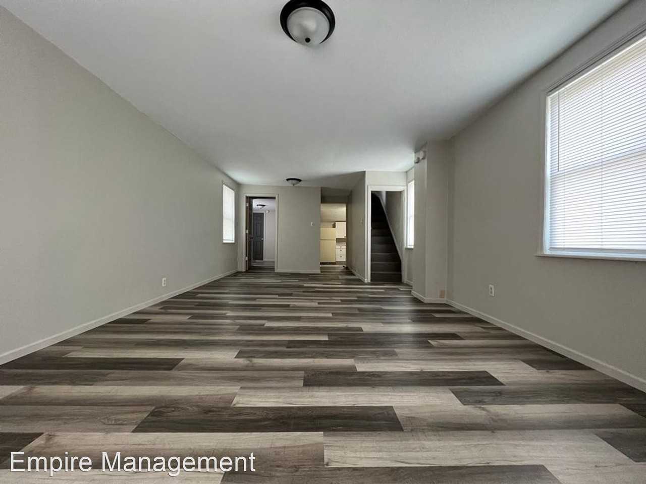 2227 Linden Ave - Photo 3 of 15