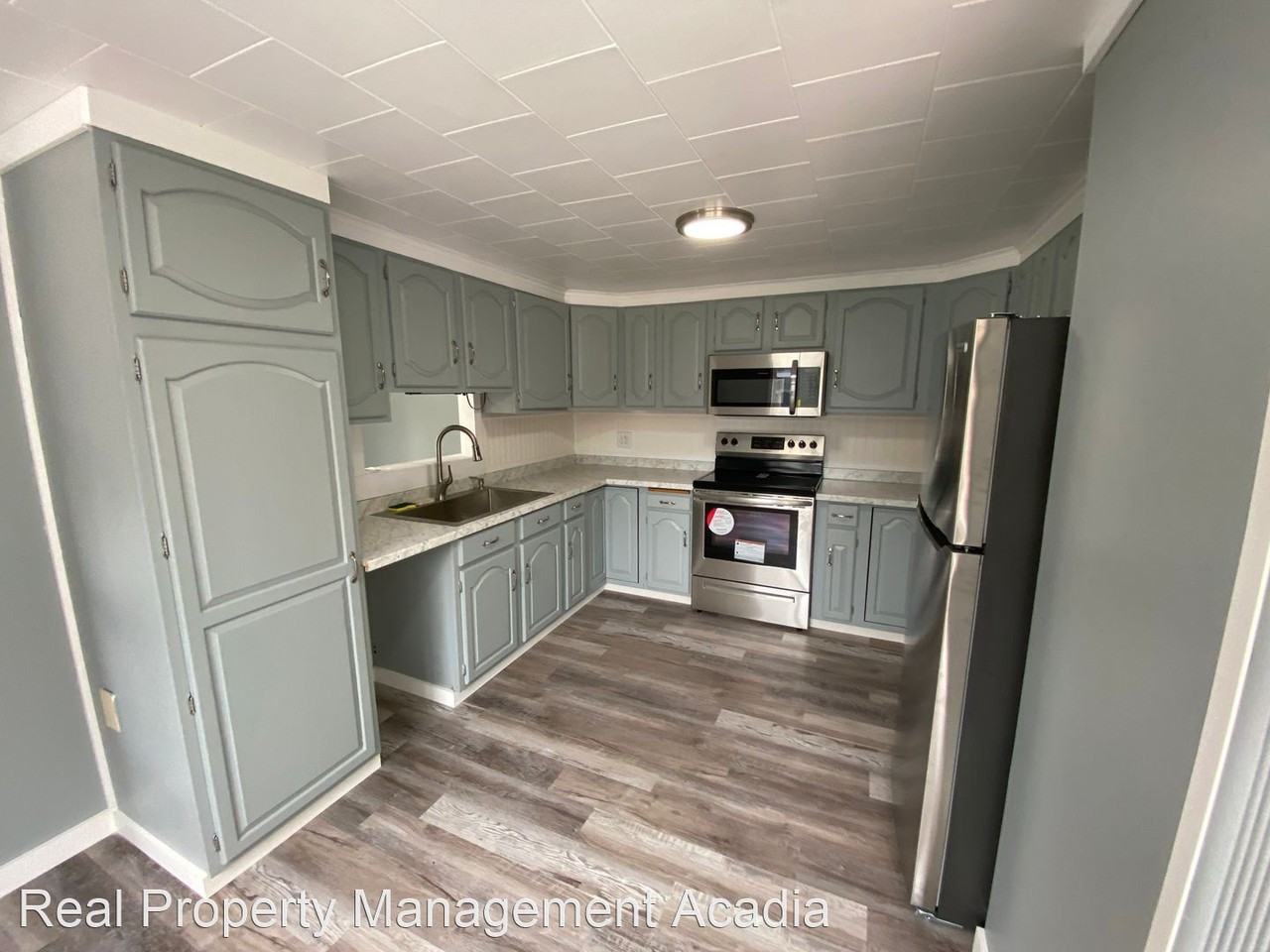 13 Elm St - Photo 2 of 25