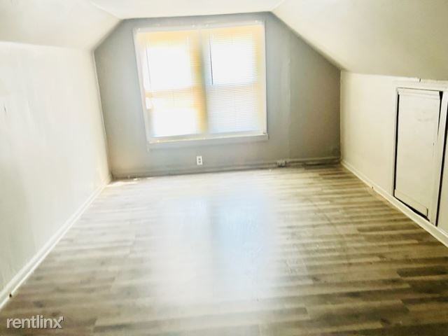 5209 E 40th Ter - Photo 2 of 9