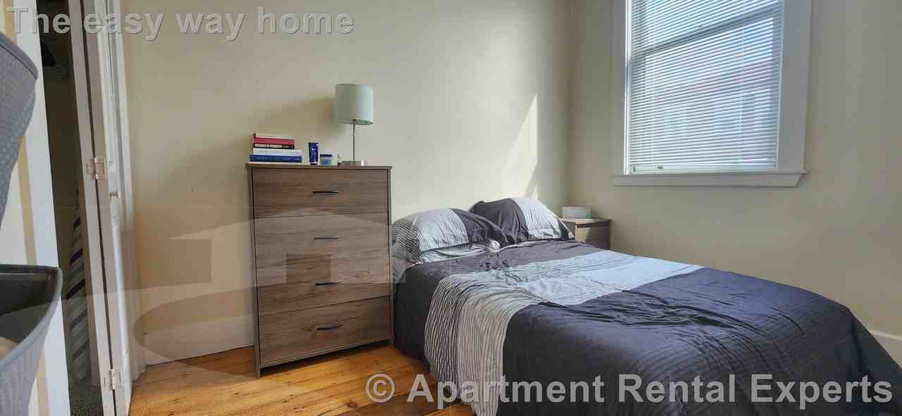 1155 Cambridge St #1 - Photo 3 of 5