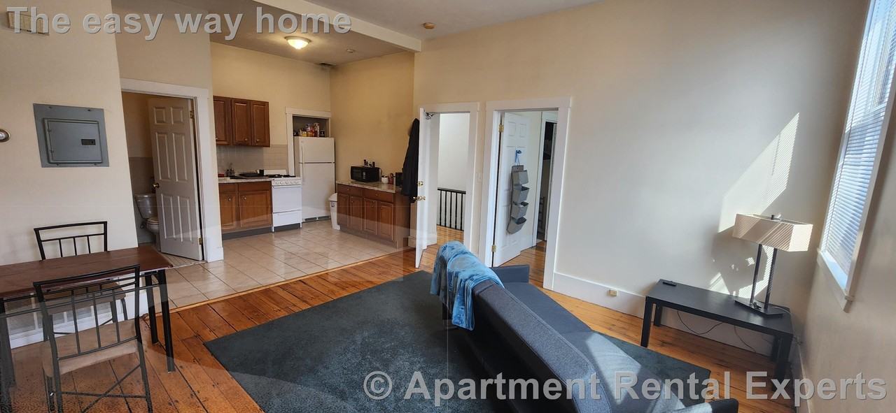1155 Cambridge St #1 - Photo 4 of 5