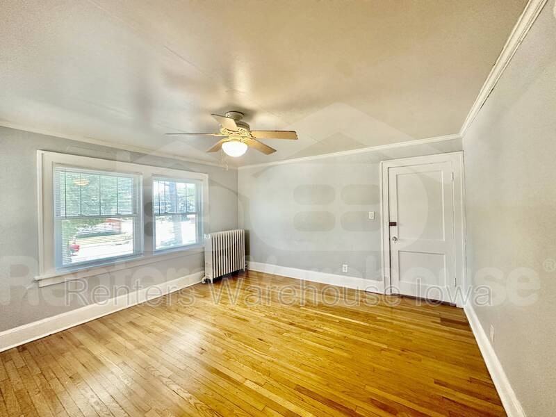 2300 Beaver Ave #4 - Photo 2 of 22