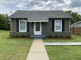 1601 Geyer St - Photo 1 of 1