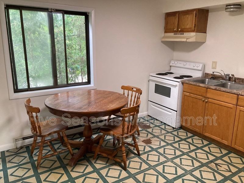 1036 North Ave - Photo 5 of 16