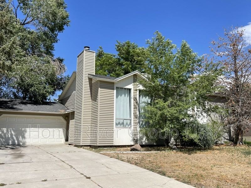 1733 E Kimsbrough Rd - Photo 4 of 31