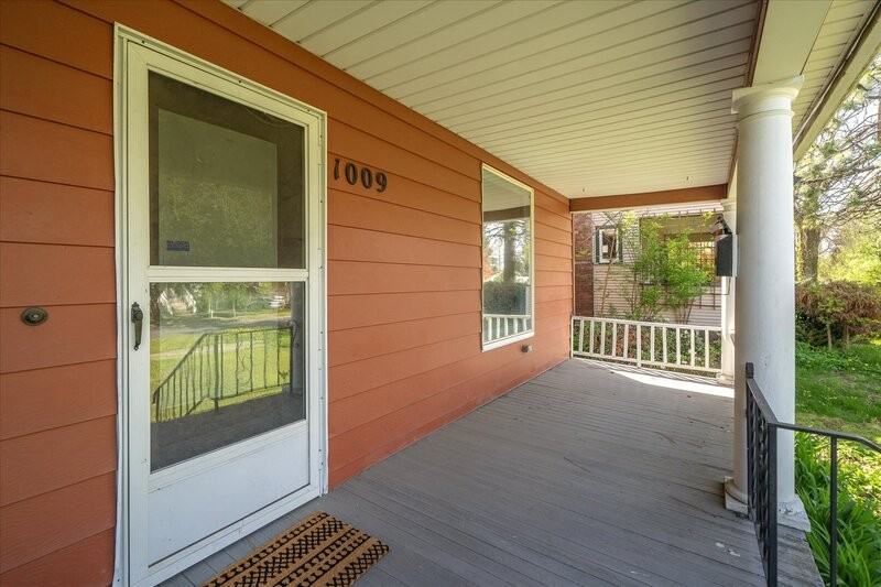 1009 W 14th Ave - Photo 2 of 50