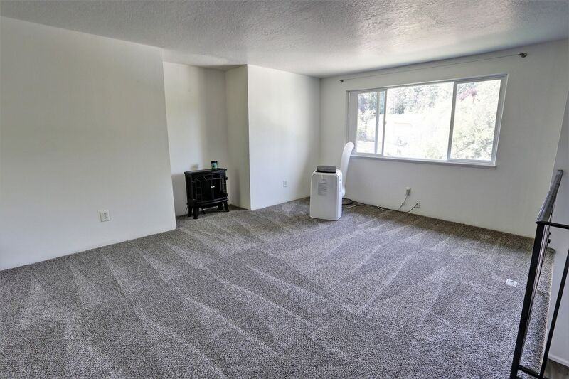 106 W Beacon Hill Dr #106 - Photo 6 of 22