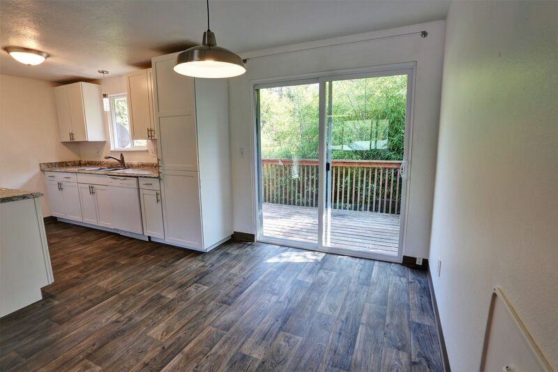 106 W Beacon Hill Dr #106 - Photo 7 of 22