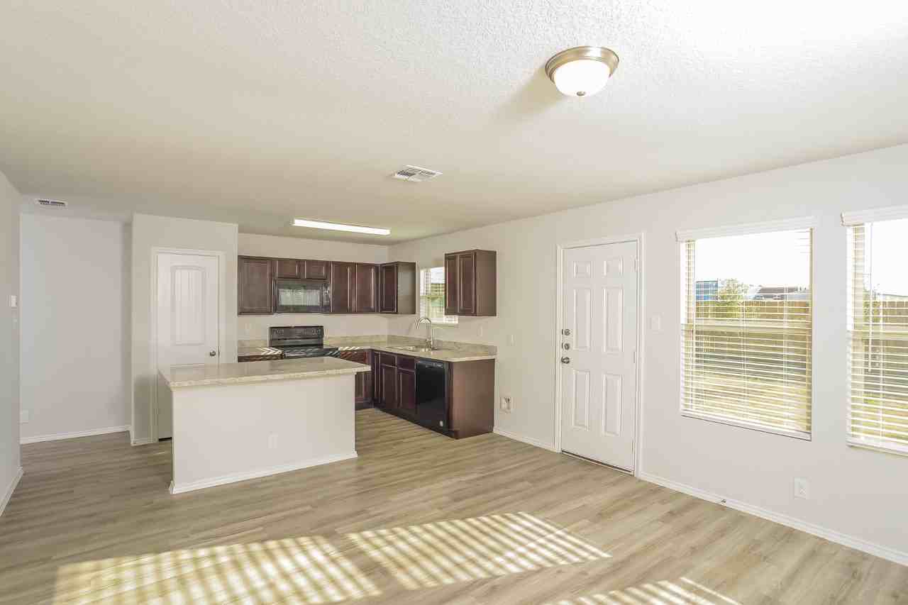 10610 Apple Pie Rd - Photo 2 of 13