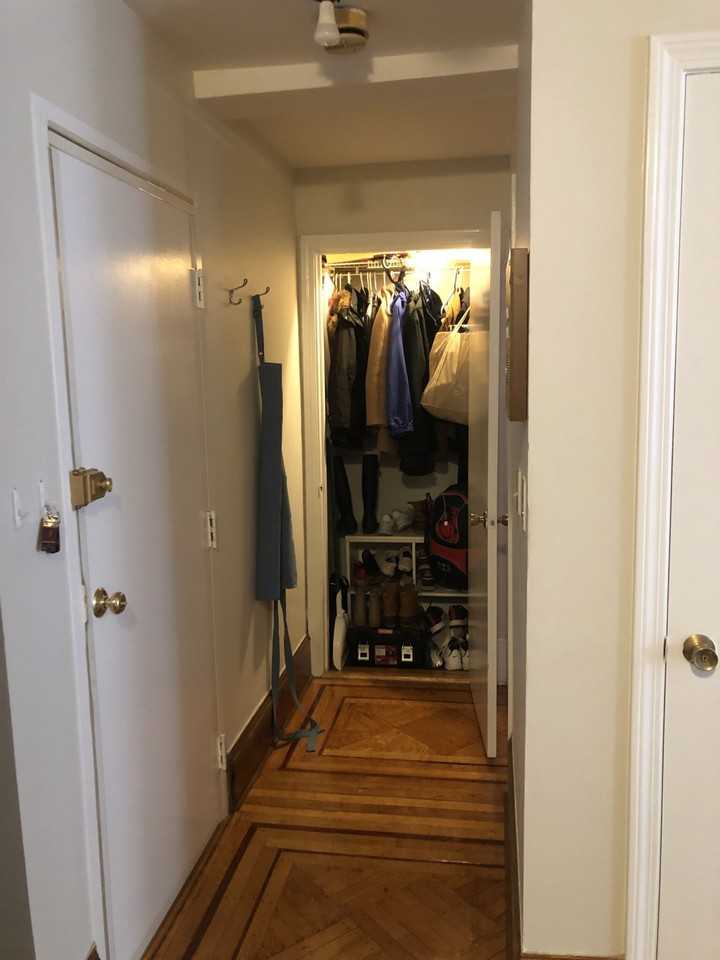 33 Bay State Rd #4F - Photo 7 of 9