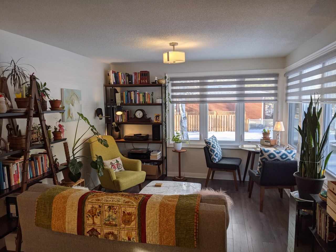 1158 Saint Vincent Street - Photo 3 of 10