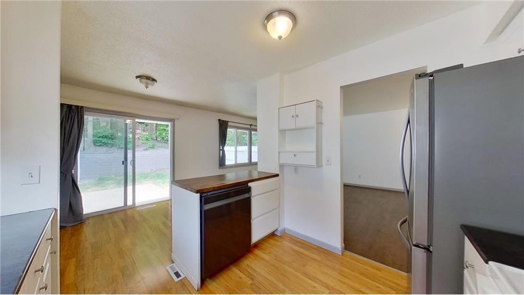 3052 Grimes Ave N #3052 - Photo 2 of 17