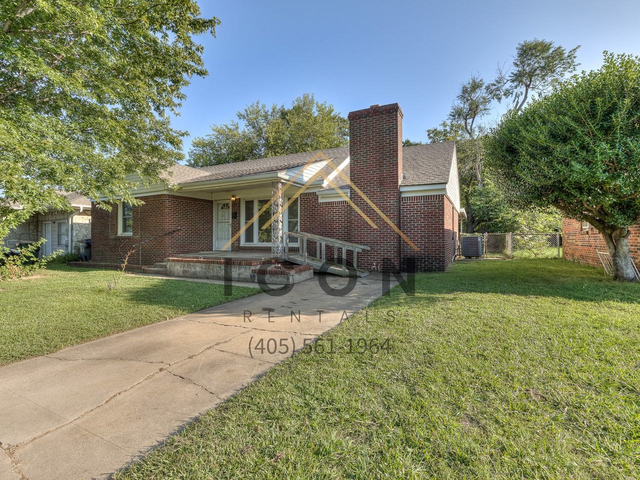 1302 Oxford Way #1 - Photo 2 of 27