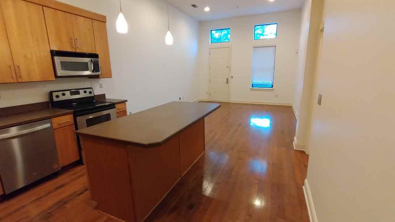 760 Wedgewood Ave #1 - Photo 2 of 21
