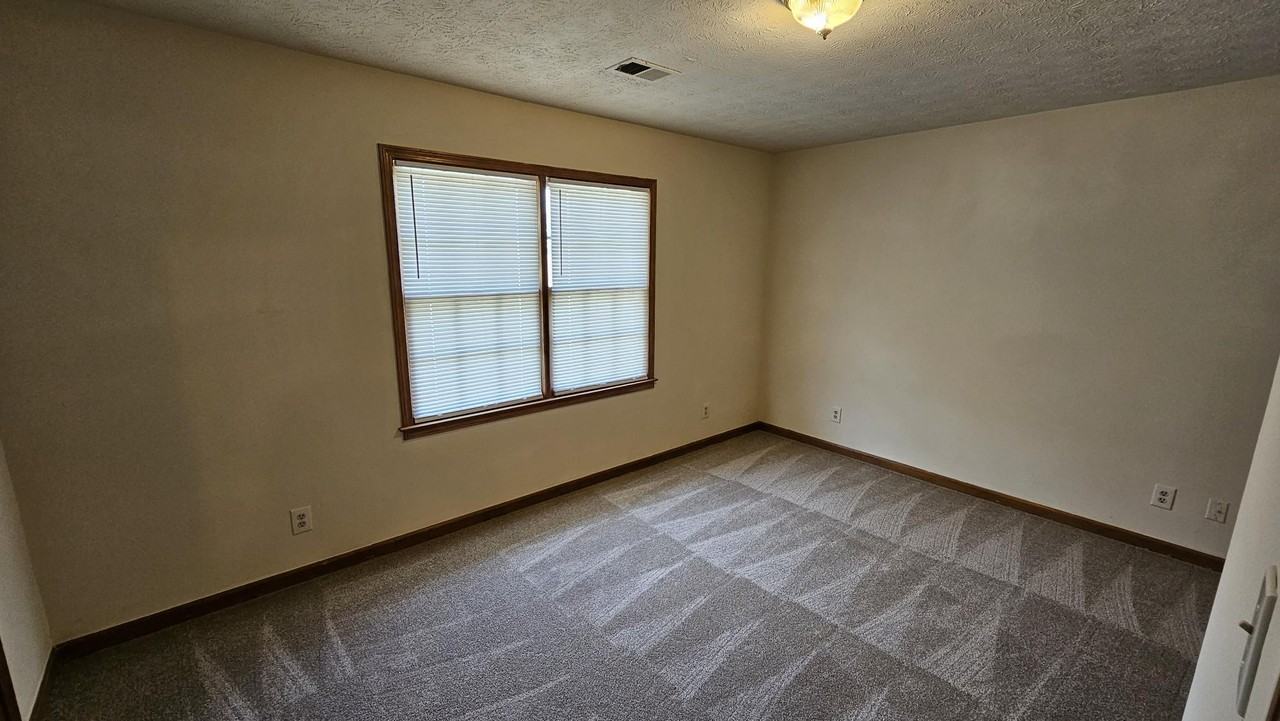 1707 Riverside Ct Ne #1707 - Photo 6 of 14