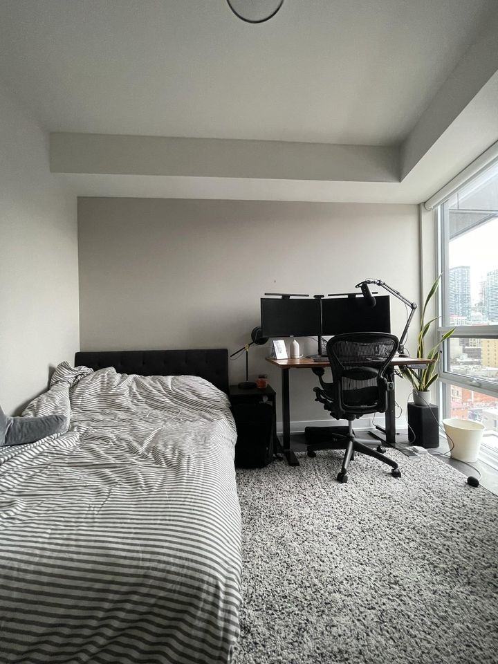 80 Vanauley St - Photo 3 of 10