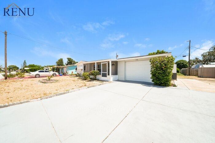 4750 Vision Ave - Photo 2 of 17