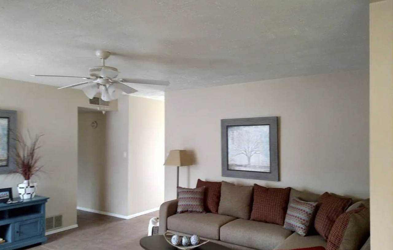 1220 Stutz Dr Ne #NA - Photo 3 of 32