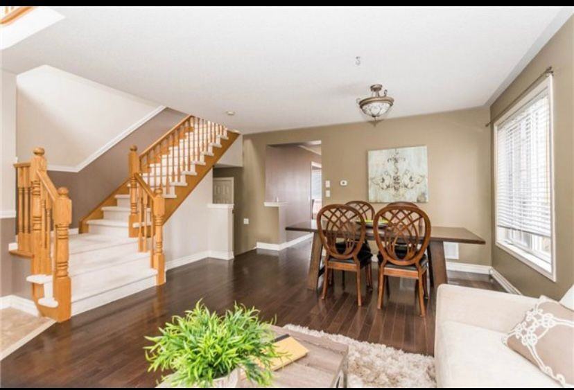 3173 High Springs Crescent - Photo 2 of 15