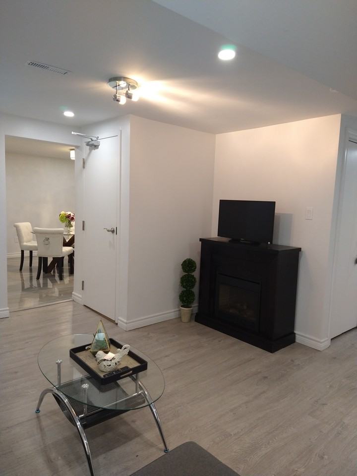 83 Willowbrook Road - Photo 2 of 13