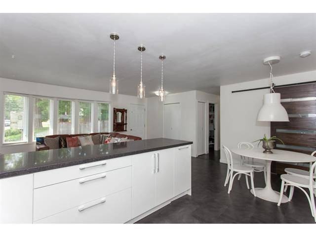 7902 Burdock Street - Photo 6 of 18