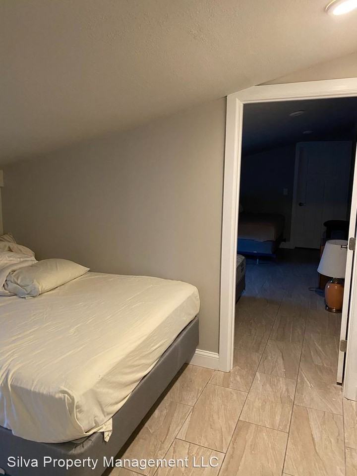 11399 Boyne City Rd - Photo 3 of 8