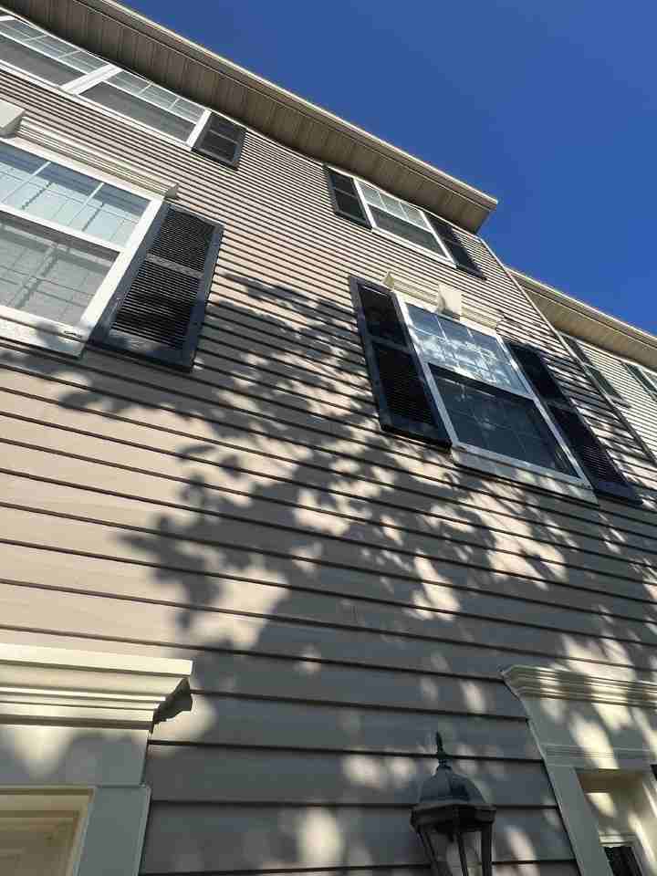 205 Hastings Dr - Photo 2 of 50