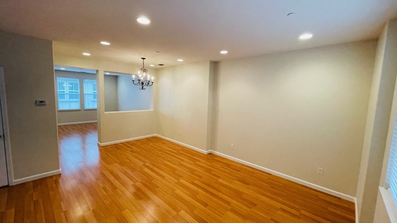 246 Bunch Grass Ter #246 - Photo 3 of 27