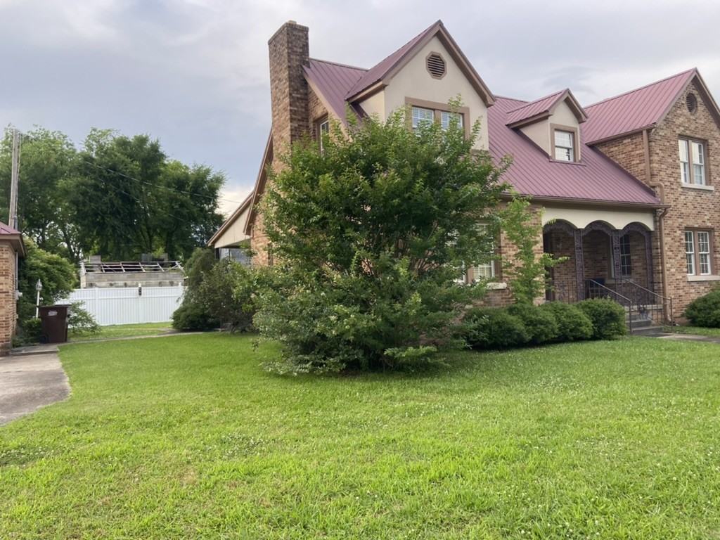 403 1st Ave #NA - Photo 2 of 4