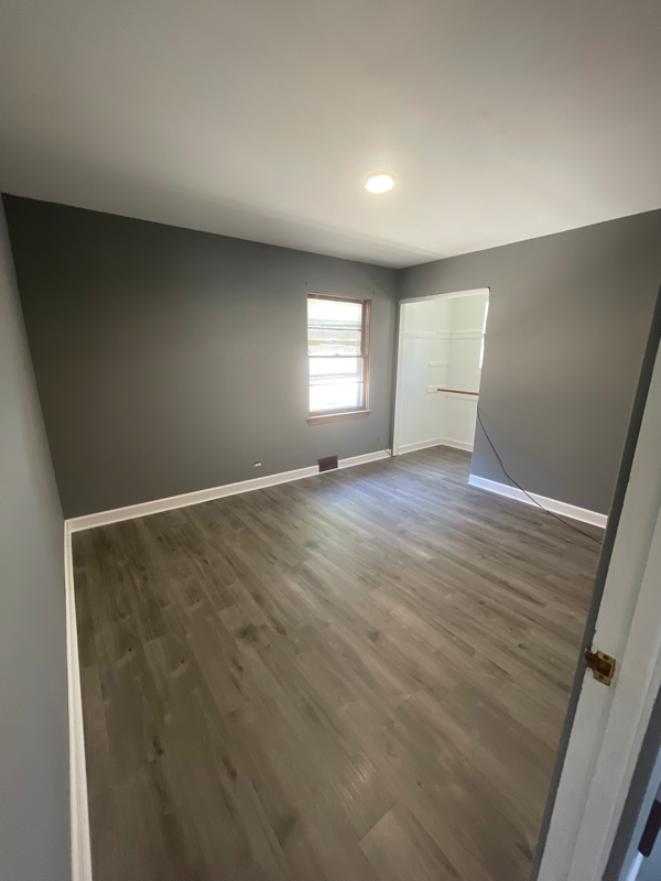 6933 Pershing Rd #1 - Photo 2 of 7