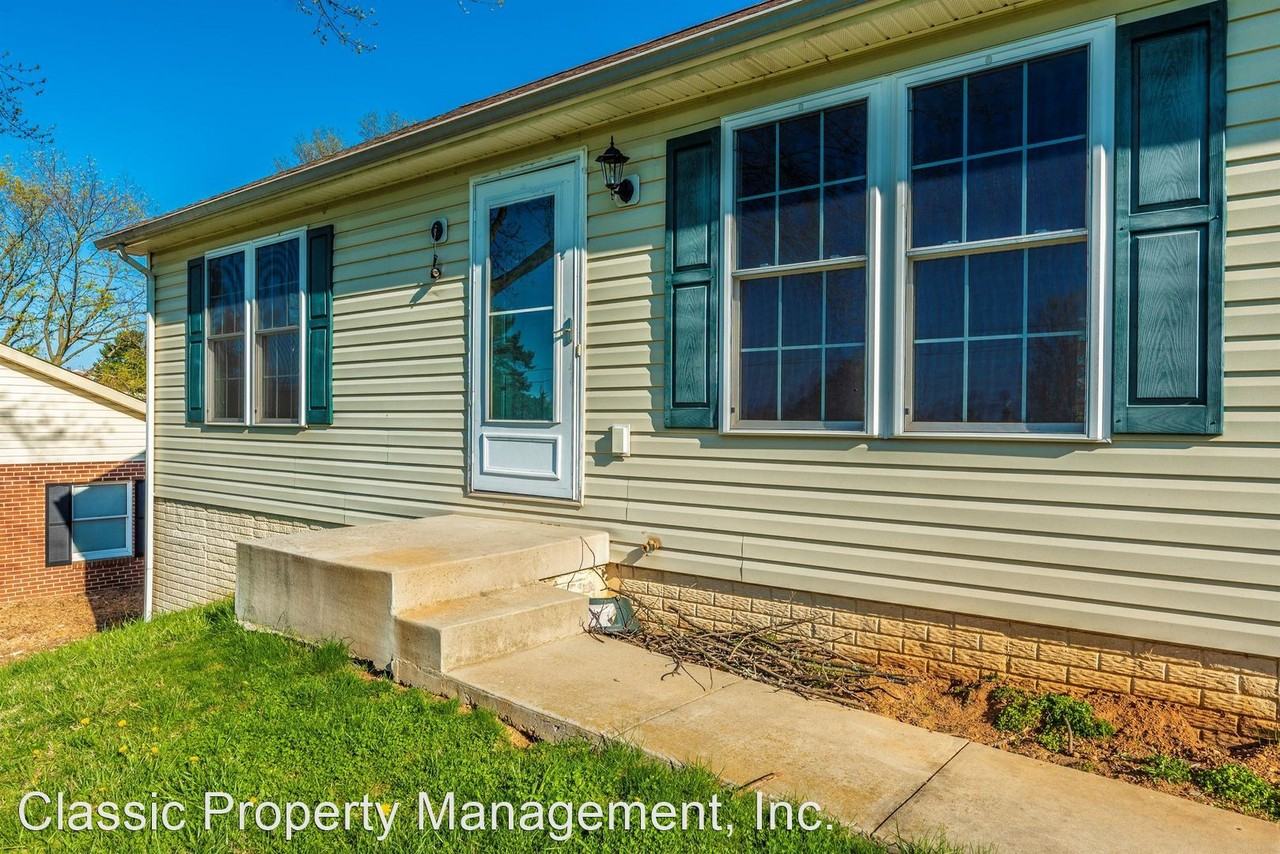 4424B Valley View Rd - Photo 2 of 37