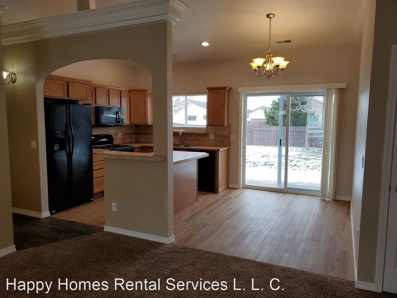 4650 Bardwell Dr - Photo 2 of 14