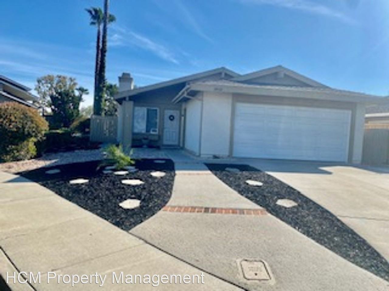 28432 Zurita - Photo 2 of 17