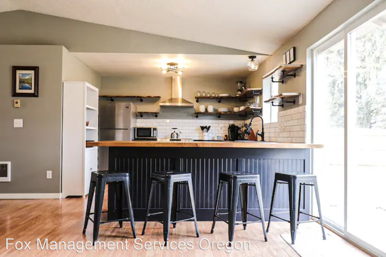 Houses for Rent In Redmond, OR 26 Home Rentals Available Zumper
