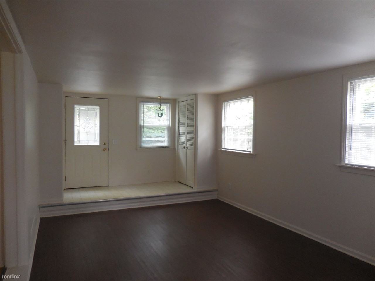 308 Pratt Rd - Photo 3 of 16