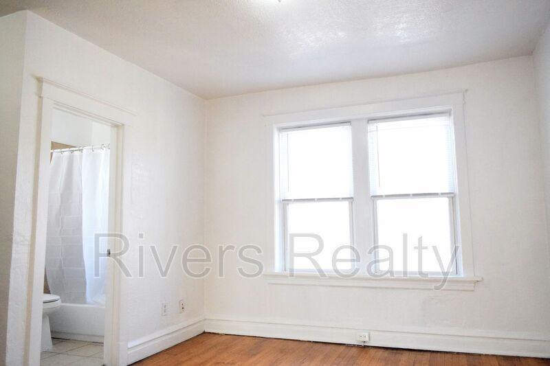 5012 Virginia Ave - Photo 2 of 9