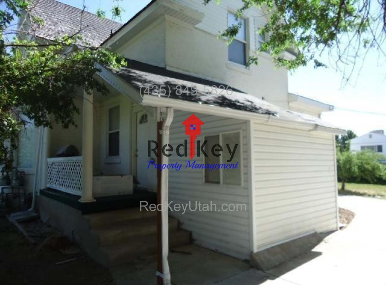 111 N 2Nd St - Photo 6 of 6