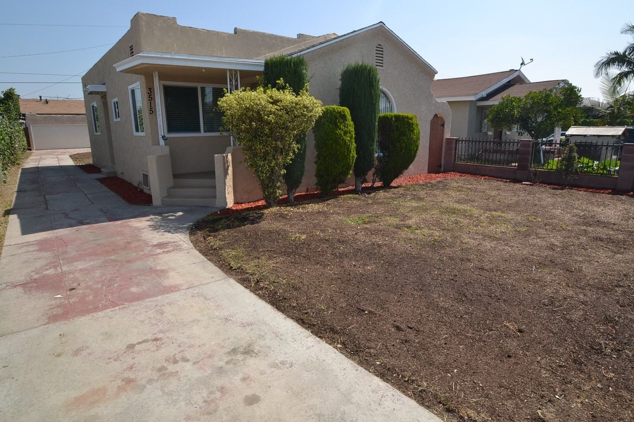 3515 E 55th St - Photo 2 of 8