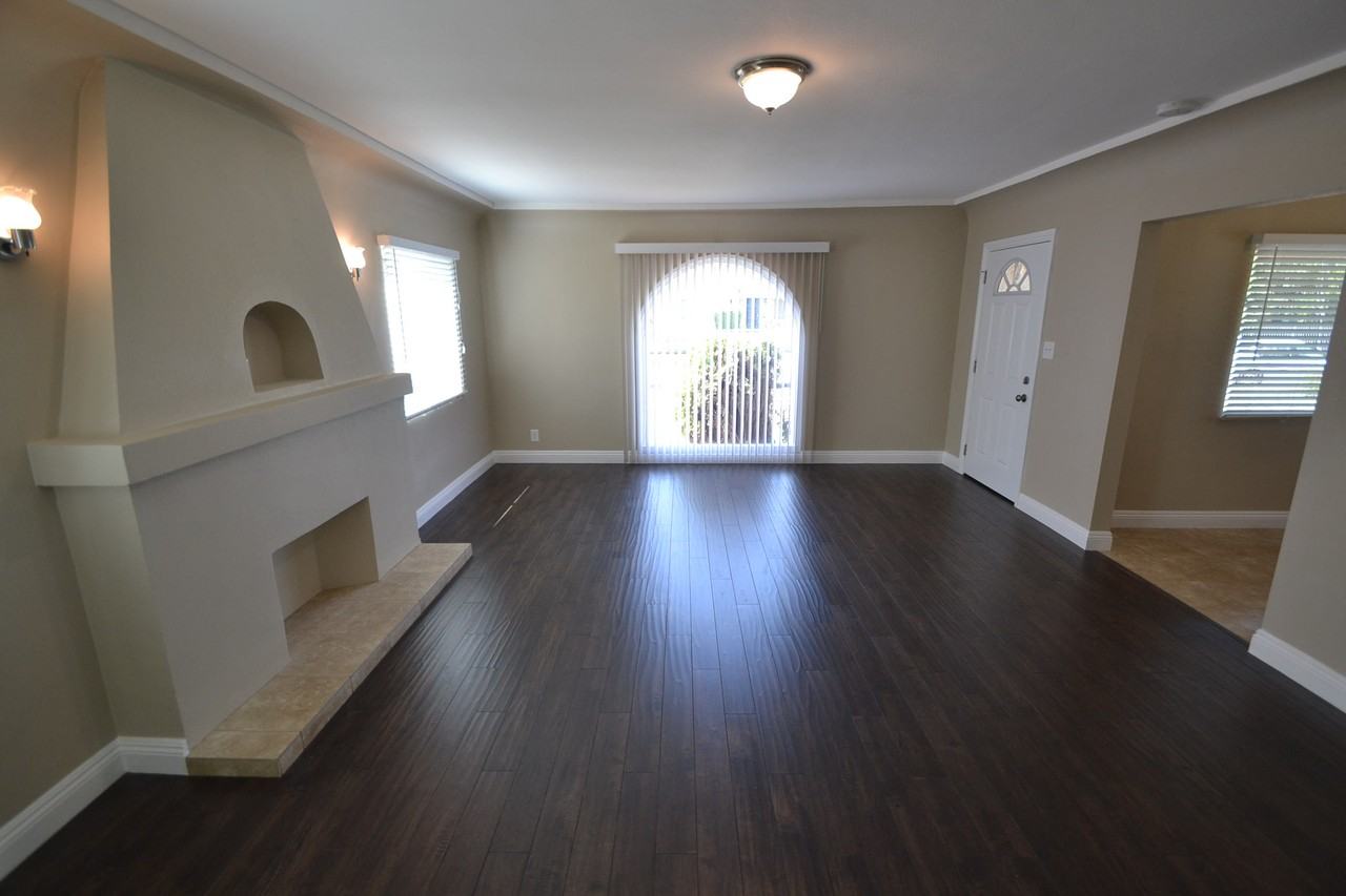 3515 E 55th St - Photo 3 of 8