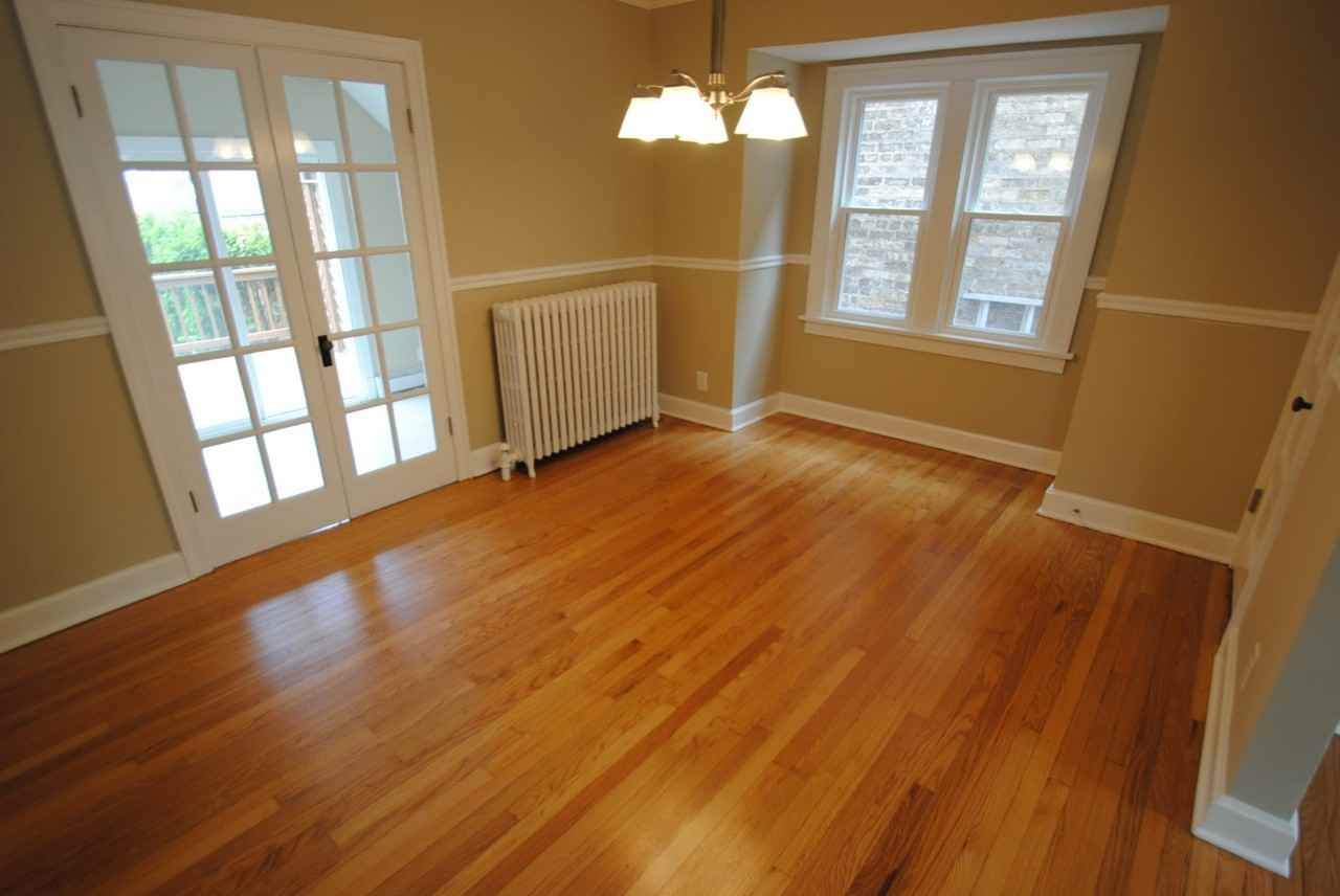 226 Highwood Ave - Photo 3 of 12