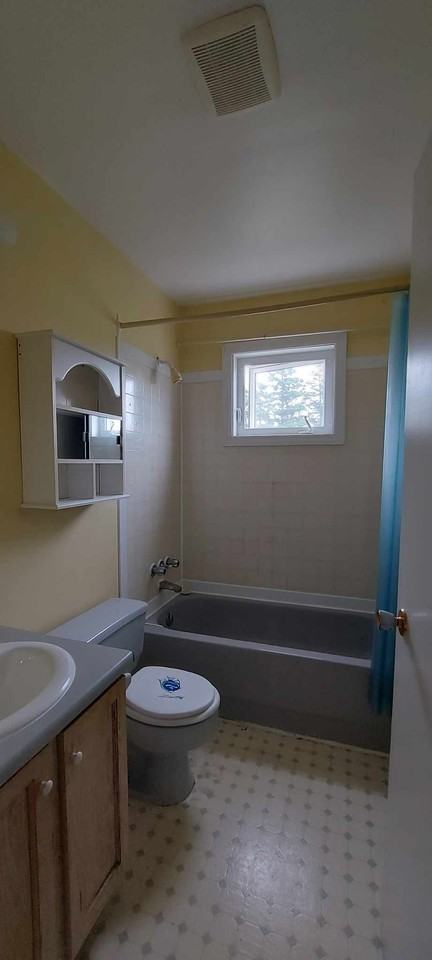 5 84-5 Parade Street #5 - Photo 2 of 8
