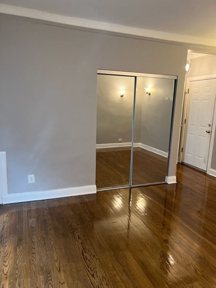 7914 S. Wabash Ave. - Photo 2 of 4
