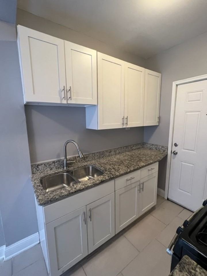 7914 S. Wabash Ave. - Photo 3 of 4
