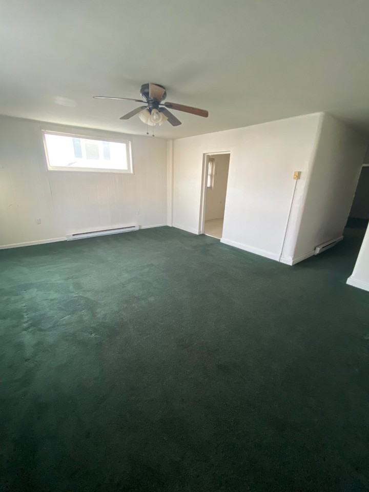 209 College Ave #1 - Photo 7 of 15