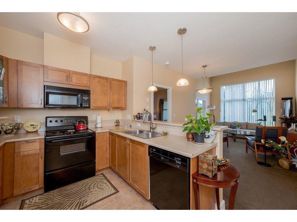 15265 17A Avenue top floor - Photo 2 of 12