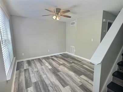 314 Withers St W - Photo 3 of 26