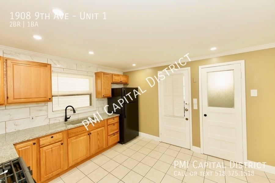 1908 9th Ave #1 - Photo 2 of 19